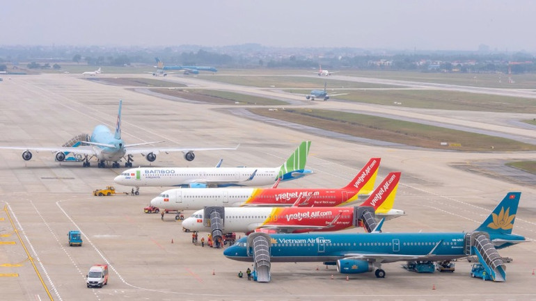 Dịp nghỉ lễ 30/4, hàng không “khan” vé, giá cao.