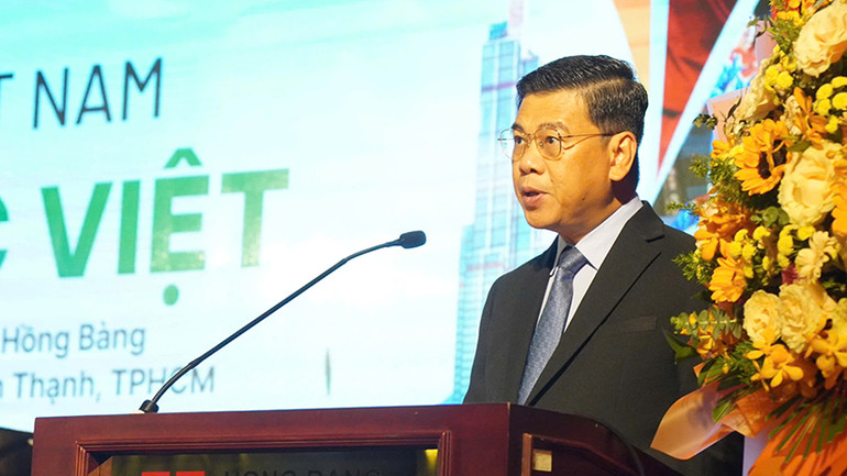 Phó Chủ tịch Ủy ban nhân dân Thành phố Hồ Chí Minh Nguyễn Văn Dũng phát biểu tại buổi khai mạc. Phó Chủ tịch Ủy ban nhân dân Thành phố Hồ Chí Minh Nguyễn Văn Dũng phát biểu tại buổi khai mạc.