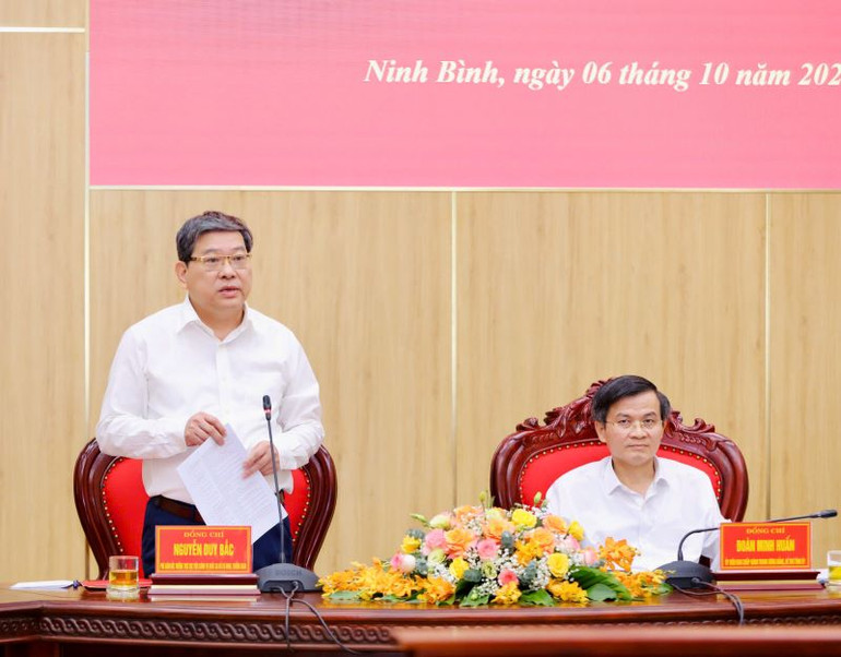 Phó Giáo sư, Tiến sĩ Nguyễn Duy Bắc, Phó Giám đốc Thường trực Học viện Chính trị quốc gia Hồ Chí Minh phát biểu tại buổi làm việc. (Ảnh: ĐỨC LAM)