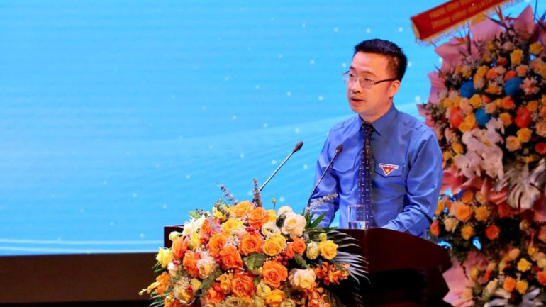 Bí thư Trung ương Đoàn Nguyễn Tường Lâm phát biểu tại đại hội.