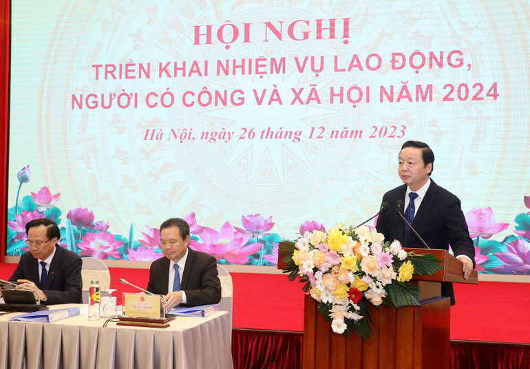 Phó Thủ tướng Trần Hồng Hà phát biểu tại hội nghị.