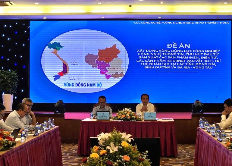 Lãnh đạo Bộ Thông tin và Truyền thông và lãnh đạo Sở Thông tin và Truyền thông Bà Rịa-Vũng Tàu chủ trì Hội thảo.