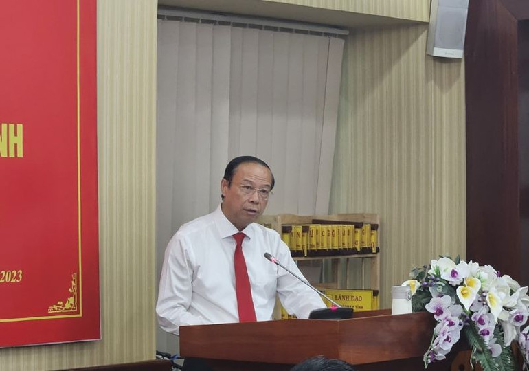 Đồng chí Nguyễn Văn Thọ, Chủ tịch Ủy ban nhân dân tỉnh Bà Rịa-Vũng Tàu phát biểu tại Hội nghị.