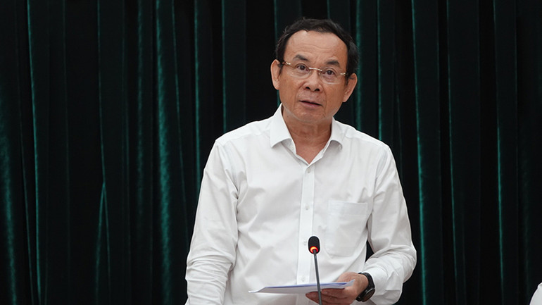 Đồng chí Nguyễn Văn Nên, Ủy viên Bộ Chính trị, Bí thư Thành ủy Thành phố Hồ Chí Minh phát biểu.