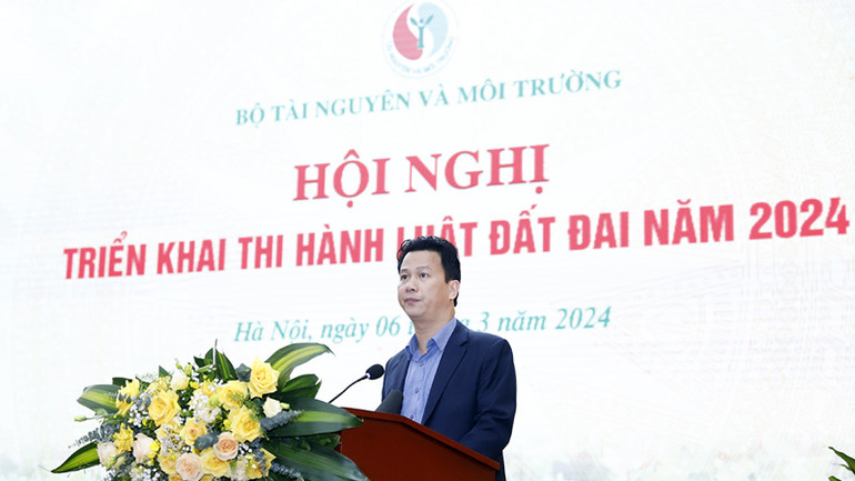 Bộ trưởng Đặng Quốc Khánh phát biểu ý kiến tại Hội nghị.