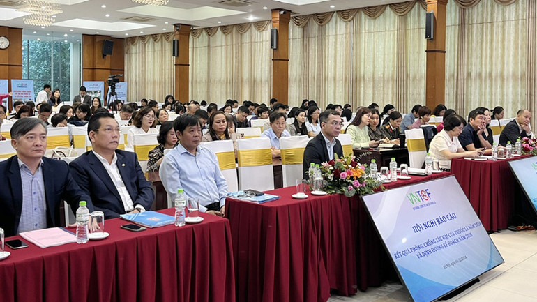 Các đại biểu tham dự hội nghị.