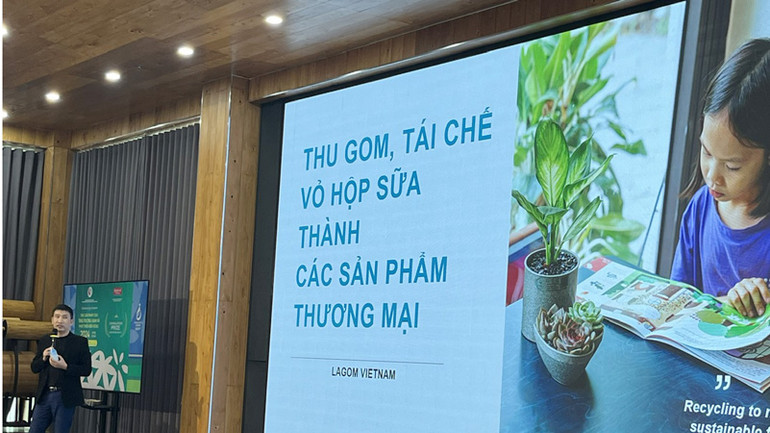 Tác giả đoạt giải giới thiệu dự án dự thi được triển khai tại đơn vị