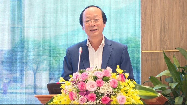 Thứ trưởng Võ Tuấn Nhân phát biểu ý kiến tại hội thảo.