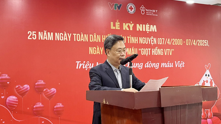 Phó Giáo sư, Tiến sĩ Nguyễn Hà Thanh phát biểu tại Lễ kỷ niệm.