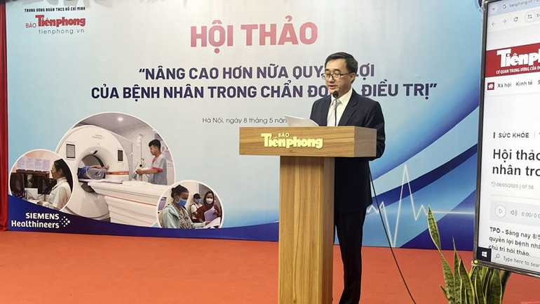 Thứ trưởng Trần Văn Thuấn phát biểu tại Hội thảo. Thứ trưởng Trần Văn Thuấn phát biểu tại Hội thảo.