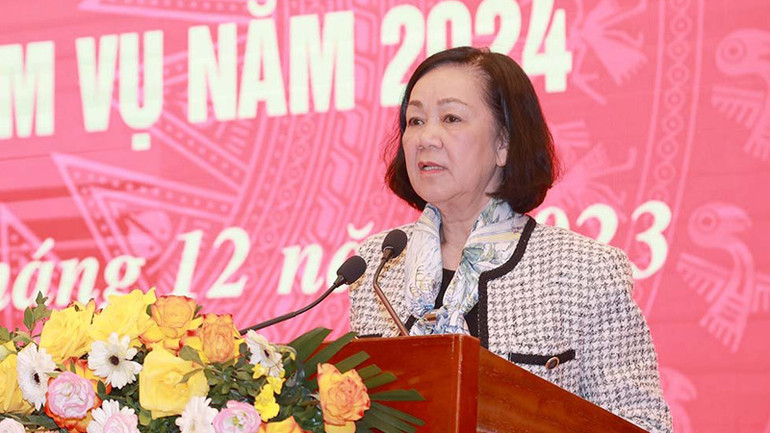 Đồng chí Trương Thị Mai, Ủy viên Bộ Chính trị, Thường trực Ban Bí thư, Trưởng Ban Tổ chức Trung ương Đảng phát biểu ý kiến tại hội nghị. Đồng chí Trương Thị Mai, Ủy viên Bộ Chính trị, Thường trực Ban Bí thư, Trưởng Ban Tổ chức Trung ương Đảng phát biểu ý kiến tại hội nghị.