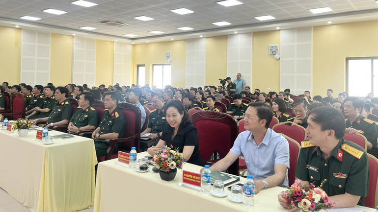 Các đại biểu tham dự Hội nghị.