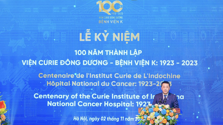 Giáo sư, Tiến sĩ Lê Văn Quảng, Giám đốc Bệnh viện K đọc diễn văn tại Lễ kỷ niệm.
