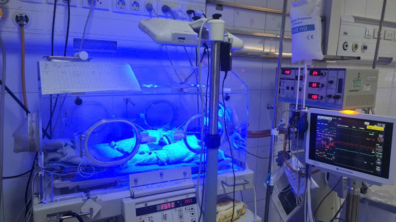 Chăm sóc trẻ sinh non tại Bệnh viện đa khoa tỉnh Bắc Ninh.