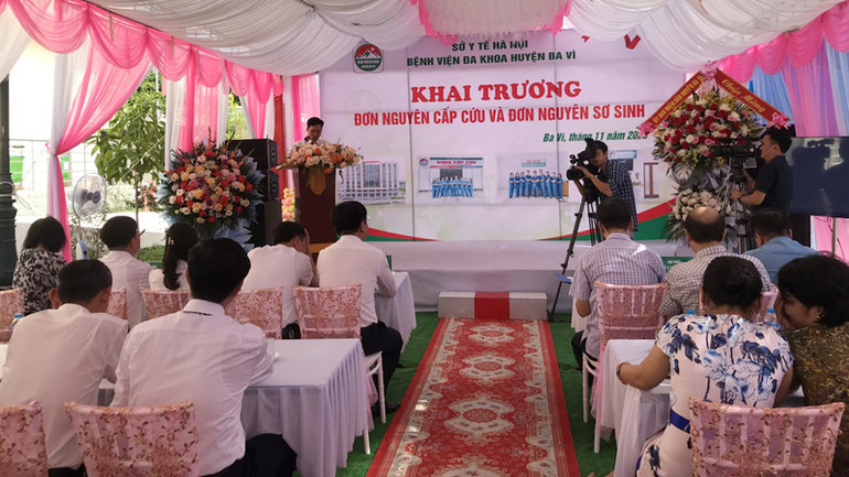 Toàn cảnh Khai trương Đơn nguyên cấp cứu và Đơn nguyên sơ sinh tại Bệnh viện đa khoa huyện Ba Vì