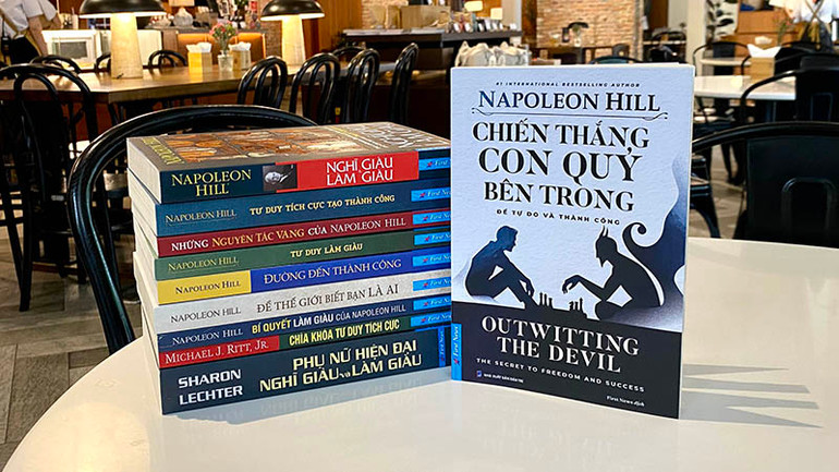 Những tác phẩm của Napoleon Hill đã xuất bản ở Việt Nam.