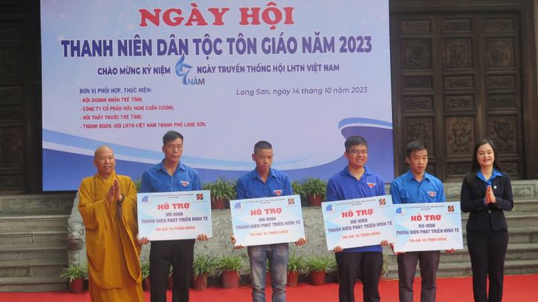 Ban trị sự giáo hội phật giáo tỉnh Lạng Sơn hỗ trợ mô hình thanh niên phát triển kinh tế trong tỉnh. Ban trị sự giáo hội phật giáo tỉnh Lạng Sơn hỗ trợ mô hình thanh niên phát triển kinh tế trong tỉnh.