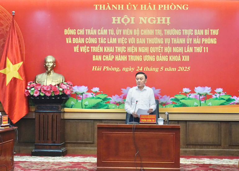 Đồng chí Trần Cẩm Tú, Ủy viên Bộ Chính trị, Thường trực Ban Bí thư.