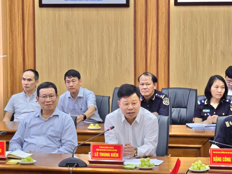 Ông Lê Trung Kiên, Trưởng ban quản lý Khu kinh tế Hải Phòng.