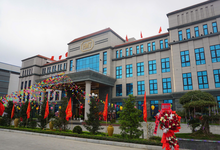 Nhà máy sản xuất chế tạo bộ phận linh kiện hệ thống an toàn thụ động ô-tô HMT (Hải Phòng).