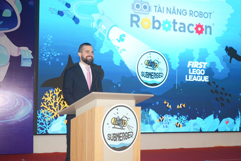 Ông Jesper Blaabjerg Holm, Tham tán Đại sứ quán Đan Mạch tại Việt Nam.