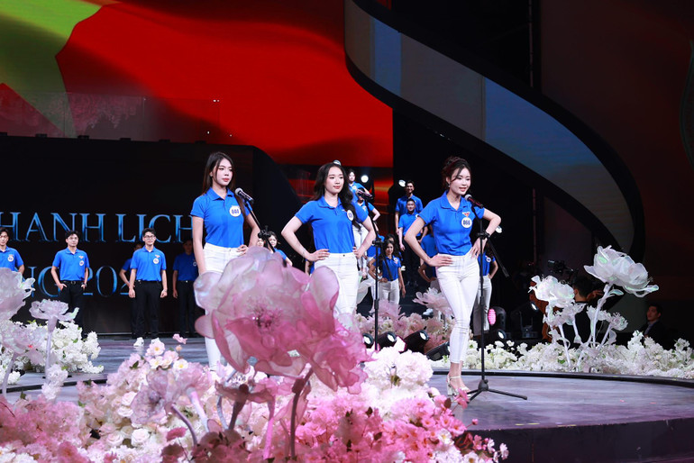 Phần thi của các thí sinh.