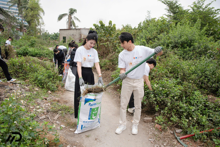 Các thí sinh đã tích cực tham gia các hoạt động cộng đồng.