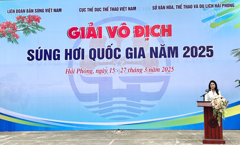 Giám đốc Sở Văn hóa, Thể thao và Du lịch Hải Phòng Trần Thị Hoàng Mai phát biểu.