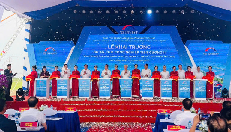 Huyện Tiên Lãng khánh thành dự án Cụm công nghiệp Tiên Cường II. Huyện Tiên Lãng khánh thành dự án Cụm công nghiệp Tiên Cường II.