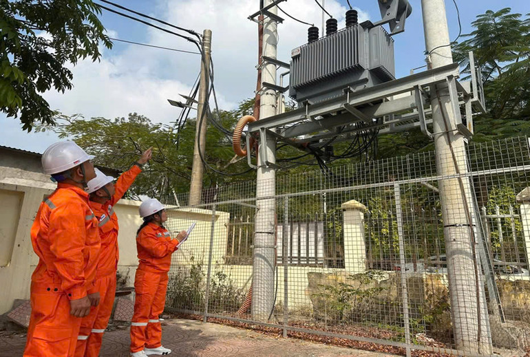 Lộ trình chuyển đổi số của ngành Điện góp phần nâng cao chất lượng dịch vụ khách hàng.