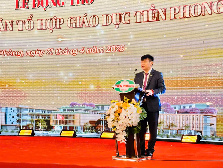 Ông Đặng Quốc Dũng, Chủ tịch Hội đồng quản trị Công ty Cổ phần Nhựa Thiếu niên Tiền Phong.