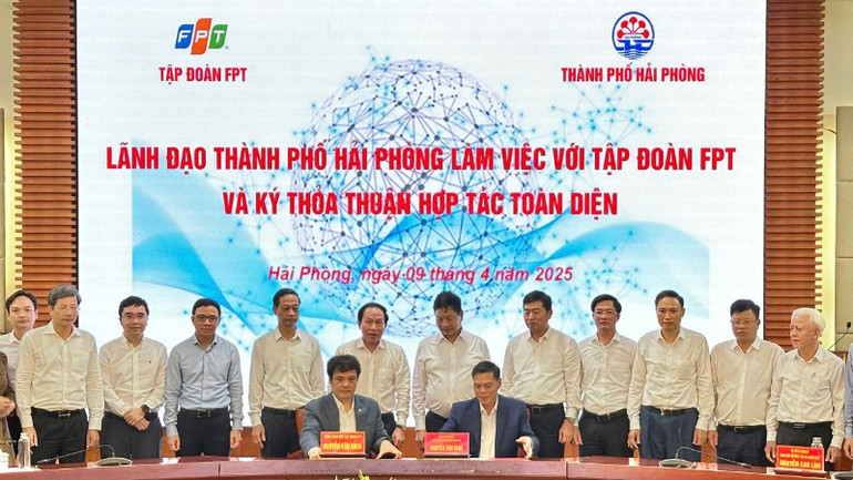 Hải Phòng và Tập đoàn FPT ký thỏa thuận hợp tác chuyển đổi số toàn diện.
