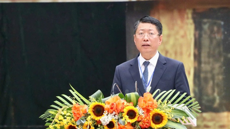 Đồng chí Trần Song Tùng, Phó Chủ tịch Ủy ban nhân dân tỉnh Ninh Bình, phát biểu khai mạc tại chương trình.