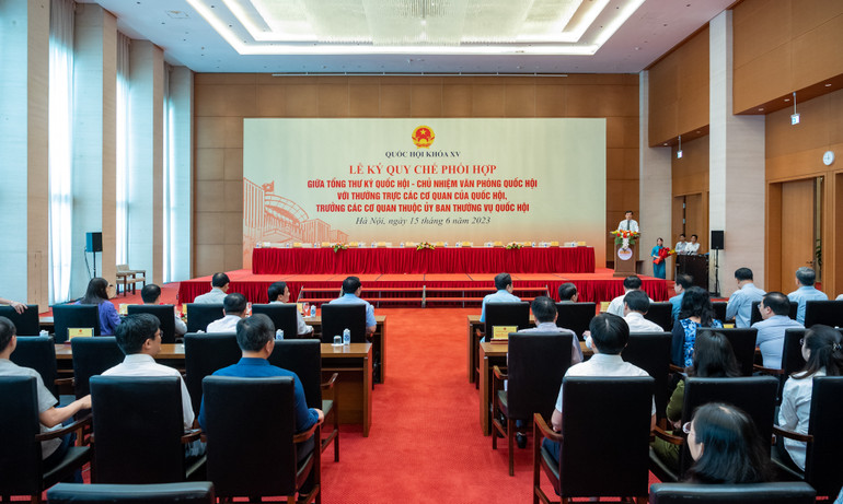 Quang cảnh lễ ký kết. (Ảnh: Duy Linh)