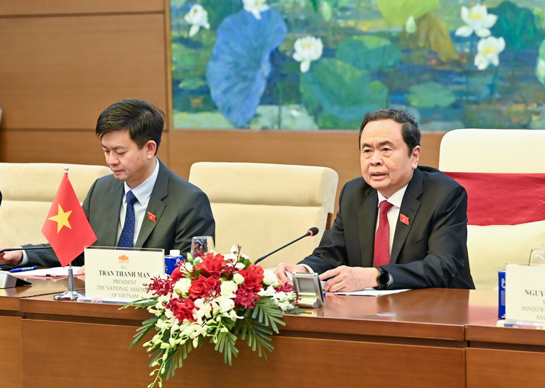 Chủ tịch Quốc hội Trần Thanh Mẫn phát biểu tại hội kiến. (Ảnh: DUY LINH)