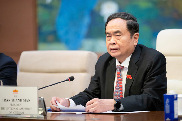 Chủ tịch Quốc hội Trần Thanh Mẫn phát biểu tại buổi tiếp. (Ảnh DUY LINH)