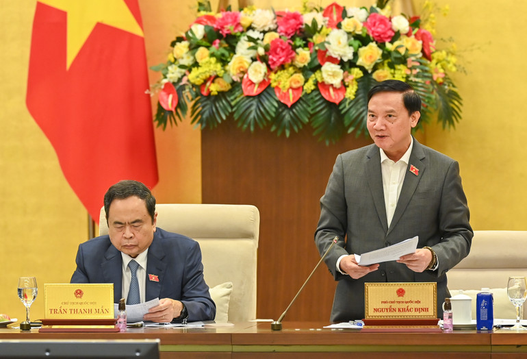 Phó Chủ tịch Quốc hội Nguyễn Khắc Định phát biểu ý kiến tại phiên họp. (Ảnh: DUY LINH) Phó Chủ tịch Quốc hội Nguyễn Khắc Định phát biểu ý kiến tại phiên họp. (Ảnh: DUY LINH)
