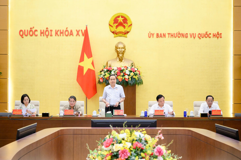 Chủ tịch Quốc hội Trần Thanh Mẫn phát biểu tại cuộc họp. (Ảnh: Duy Linh) Chủ tịch Quốc hội Trần Thanh Mẫn phát biểu tại cuộc họp. (Ảnh: Duy Linh)