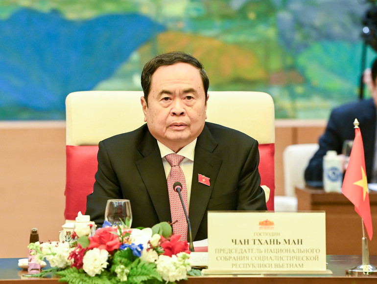 Chủ tịch Quốc hội Trần Thanh Mẫn phát biểu tại buổi hội kiến. (Ảnh: DUY LINH)