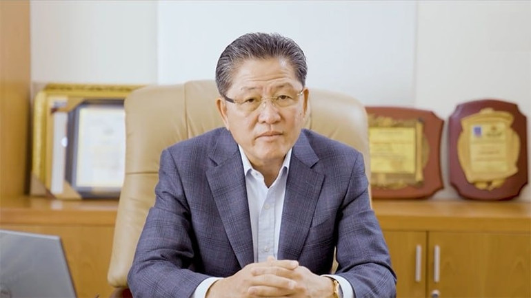 Ông Phe Hok Chhuon, Tổng Giám đốc Tập đoàn Yetak.