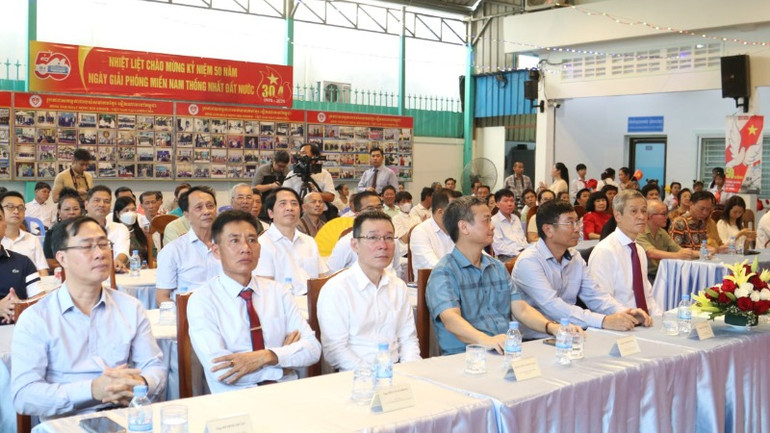 Lễ kỷ niệm thu hút đông đảo đại biểu tham dự.