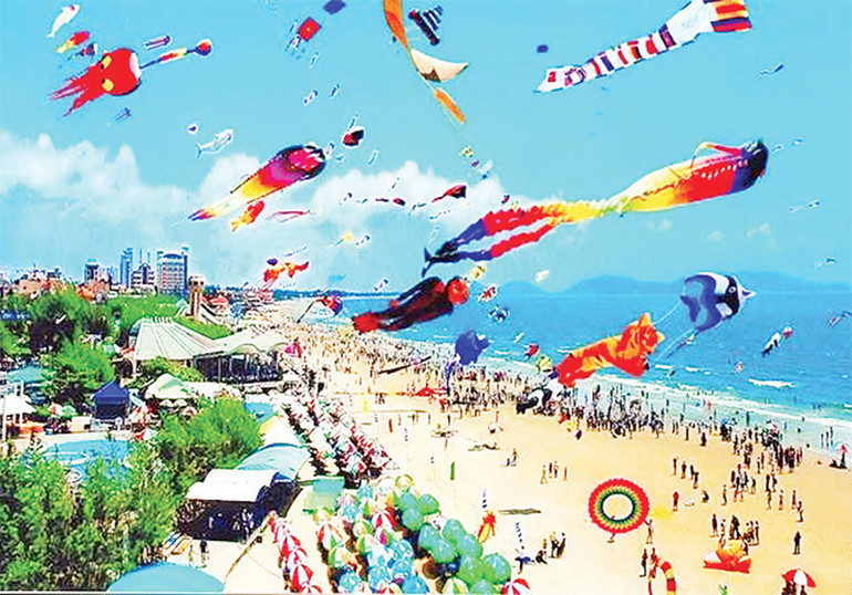 Chuỗi sự kiện du lịch hè năm 2024 hứa hẹn sẽ mang lại những trải nghiệm thú vị cho du khách khi đến Quy Nhơn (Bình Định).