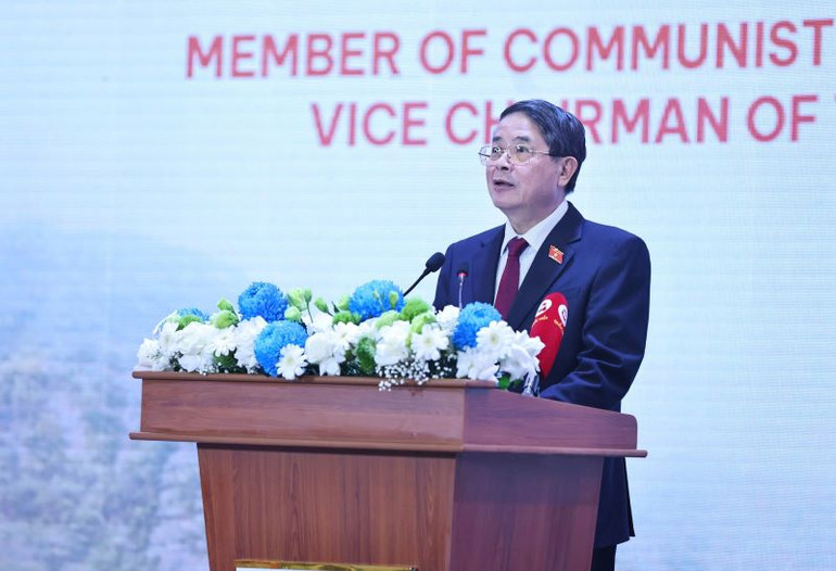 Đồng chí Nguyễn Đức Hải, Ủy viên Trung ương Đảng, Phó Chủ tịch Quốc hội phát biểu tại Hội nghị. (Ảnh: THÙY DUNG) Đồng chí Nguyễn Đức Hải, Ủy viên Trung ương Đảng, Phó Chủ tịch Quốc hội phát biểu tại Hội nghị. (Ảnh: THÙY DUNG)