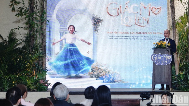 Ông Nguyễn Khoa Hồng Thành, Giám đốc cao cấp Marketing kiêm Giám đốc Truyền thông Đối ngoại Công ty Vàng bạc đá quý Phú Nhuận (PNJ) phát biểu về ý nghĩa về dự án.