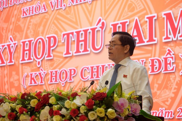 Đồng chí Phạm Viết Thanh, Bí thư Tỉnh ủy, Chủ tịch Hội đồng nhân dân tỉnh Bà Rịa-Vũng Tàu phát biểu tại kỳ họp.