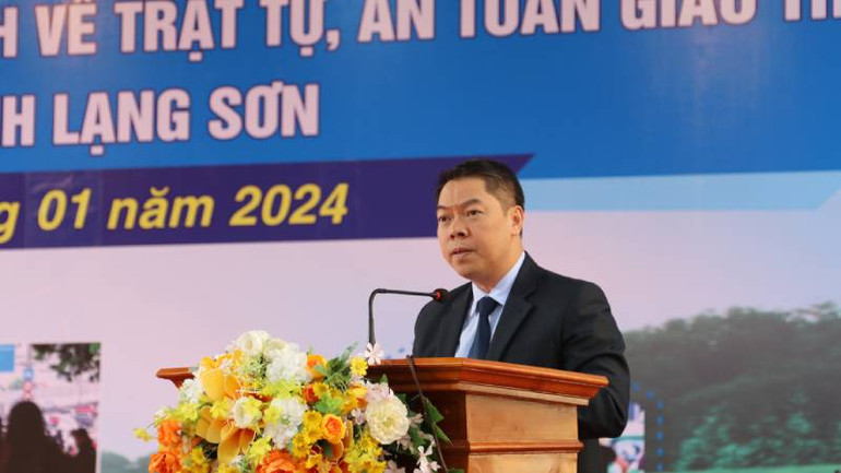 Phó Chủ tịch Ủy ban nhân dân tỉnh Lạng Sơn Đoàn Thanh Sơn phát biểu tại lễ phát động.