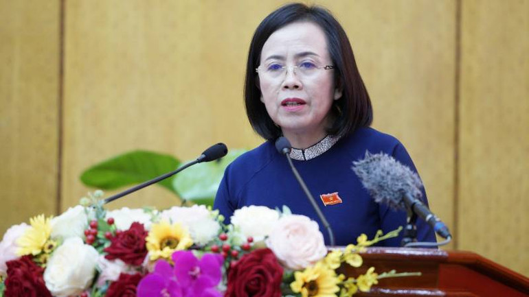 Chủ tịch Hội đồng nhân dân tỉnh Lạng Sơn, Đoàn Thị Hậu phát biểu bế mạc kỳ họp. Chủ tịch Hội đồng nhân dân tỉnh Lạng Sơn, Đoàn Thị Hậu phát biểu bế mạc kỳ họp.