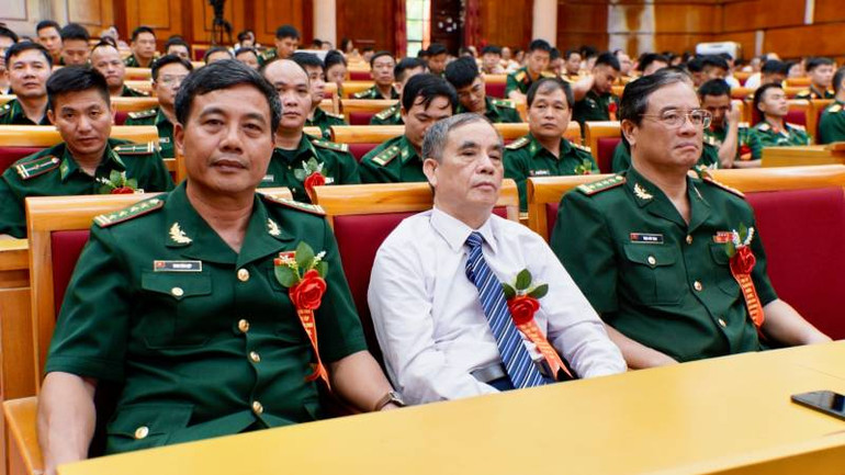 Các điển hình tiêu biểu của Bộ đội Biên phòng tỉnh Lạng Sơn tham dự chương trình tôn vinh Học tập và làm theo tư tưởng, đạo đức, phong cách Hồ Chí Minh.