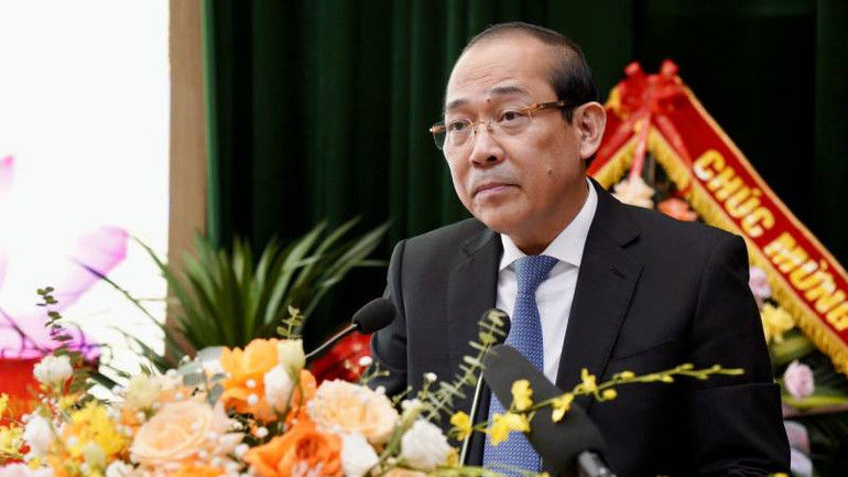 Đồng chí Hoàng Công Thủy, Phó Chủ tịch Ủy ban Trung ương Mặt trận Tổ quốc Việt Nam phát biểu chỉ đạo Đại hội.