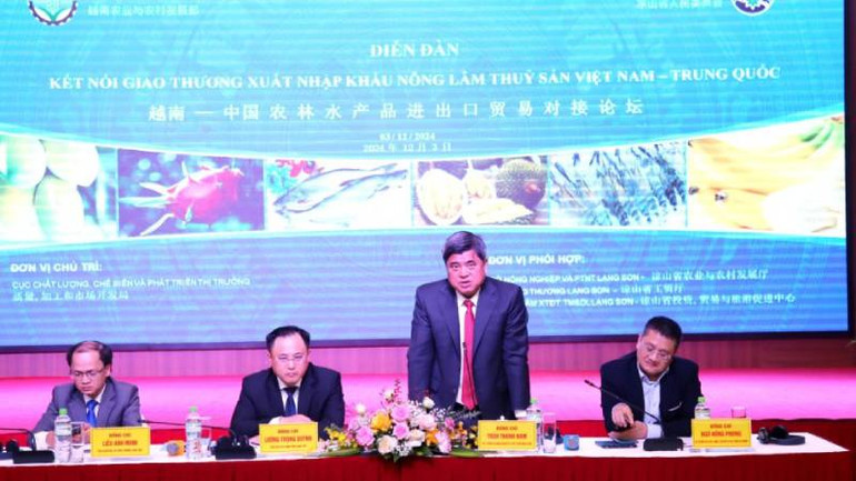 Thứ trưởng Bộ Nông nghiệp và Phát triển nông thôn Trần Thanh Nam phát biểu tại diễn đàn. Thứ trưởng Bộ Nông nghiệp và Phát triển nông thôn Trần Thanh Nam phát biểu tại diễn đàn.